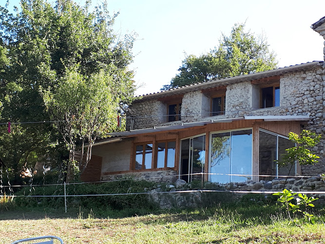 Gîte de Ladret de Graîs à Estoublon