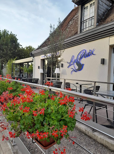 Hôtel Restaurant La Paix à Dompierre-sur-Besbre
