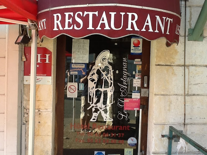Hôtel Restaurant Le D Artagnan Café des Sports à Vic-Fezensac