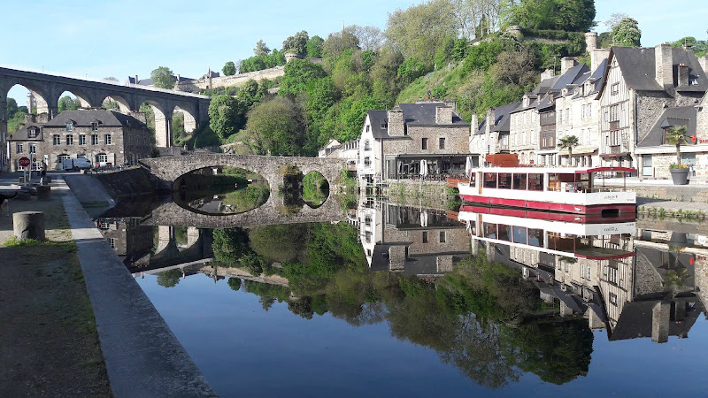 Dinan Holiday Rentals à Dinan