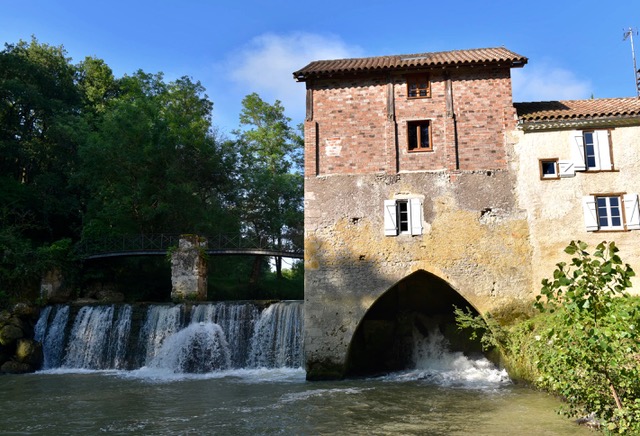 Au Moulin D Artiguedieu à Seissan