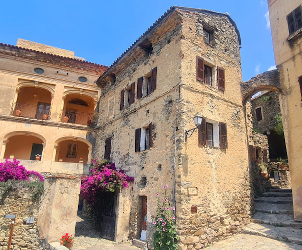 Casa Monti à Lama
