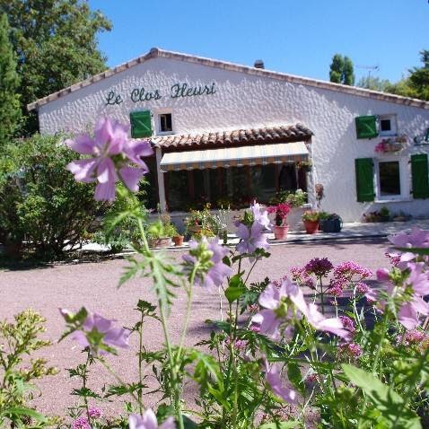 Camping Sites & Paysages Le Clos Fleuri à Médis