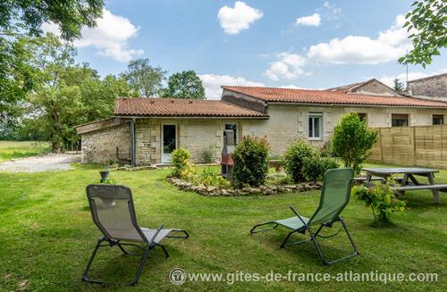 Caunay à Doeuil-Sur-Le-Mignon