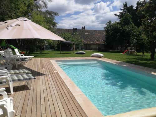 Chez Izabela à FOUGUEYROLLES