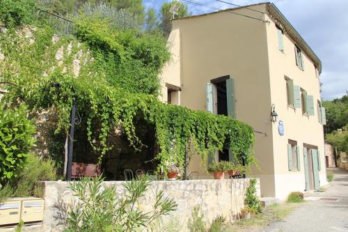 La Tine à La Penne Sur L'ouveze