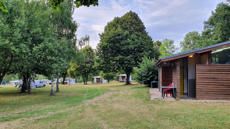 Camping du Vernet à Le Vernet-Chaméane
