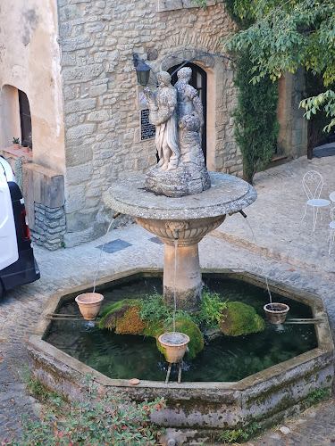 La maison de la fontaine à Villeneuve-Minervois