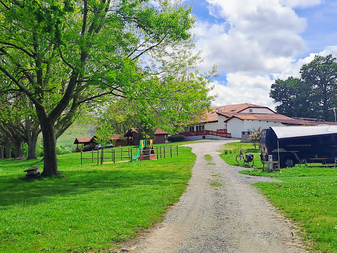 Camping Bachoc à la Ferme Pays Basque à Suhescun