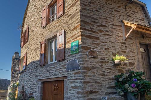 L'Oustal de Pagat à LES HERMAUX