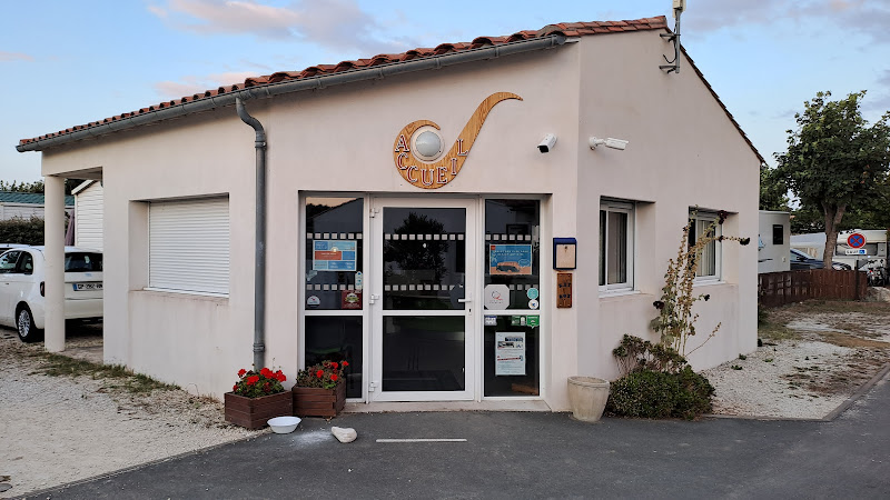 Camping ESSI à Ars-en-Ré