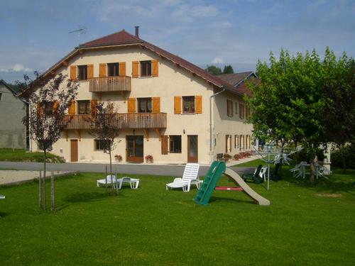 Marquise à BELLEFONTAINE