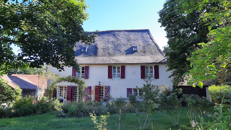 Le Hameau du Pagnon. Gîtes et camping. à Saint-Mesmin