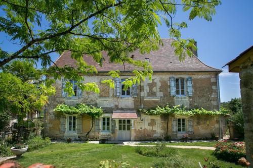 Gîtes de Cantelaube - Les Pivoines à Val De Louyre Et Caudeau