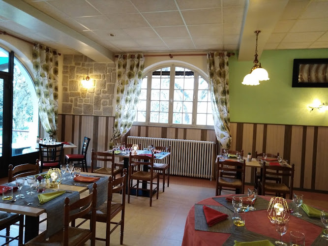 Hôtel du Pont et Restaurant à Groléjac