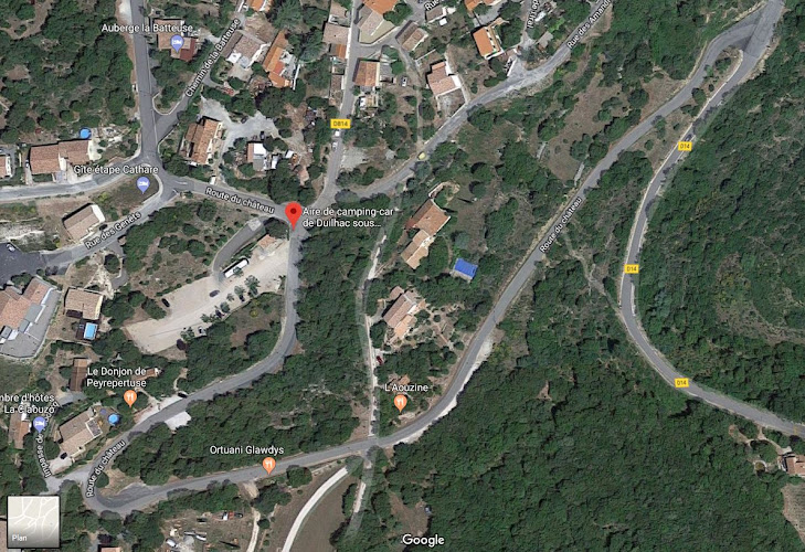 Aire de camping-car de Duilhac sous Peyrepertuse à Duilhac-sous-Peyrepertuse