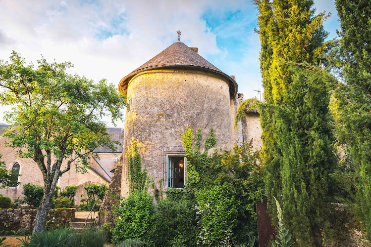 Uniquely French Priory à Pressigny