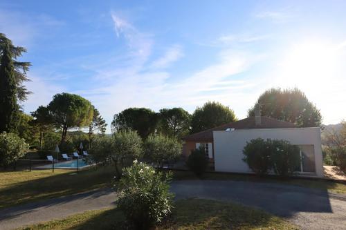 Les Pins de Tourteras à Agen