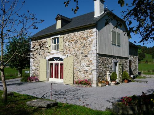 Chez Ducos à BUZY