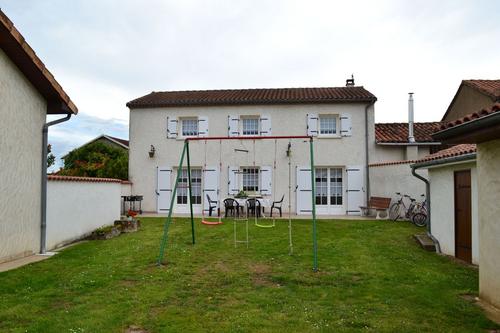 Gîte Les Camus à Agris