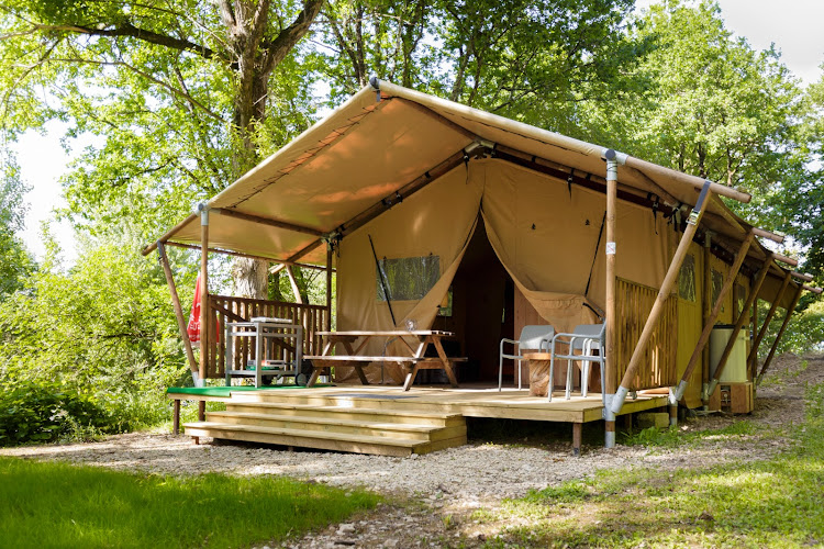 Camping Le Clos Bouyssac à Mauroux