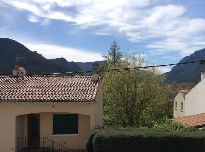 Catharvine Holiday Home à Quillan
