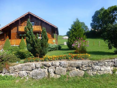 G1198 à Entre Deux Monts