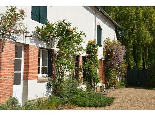 Gîte des Glycines, Domaine de L'Epinoy à Saint-Aignan-Le-Jaillard