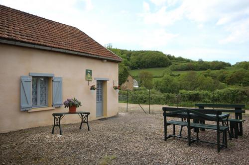 Le Refuge de Valouze à Chissey En Morvan