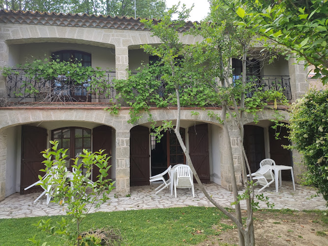 Auberge de la Tour à Valros