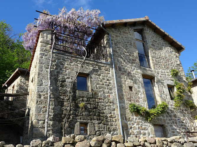 Gîte de Chapelèche Les Glycines à Gluiras