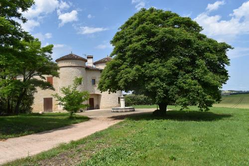 Lo Castelou à Cadalen