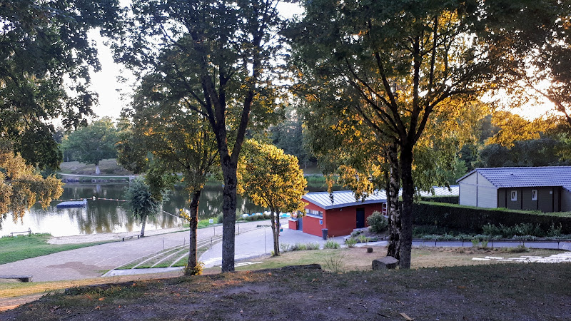Restaurant Relais du Lac à Saint-Symphorien-de-Thénières