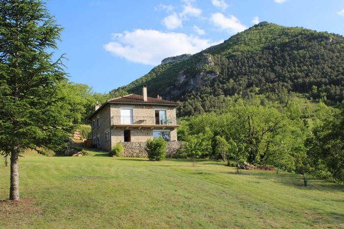 Gîte Les Rouquets à Peyreleau