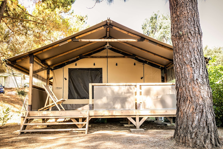 Corsica Lodge à Sartène