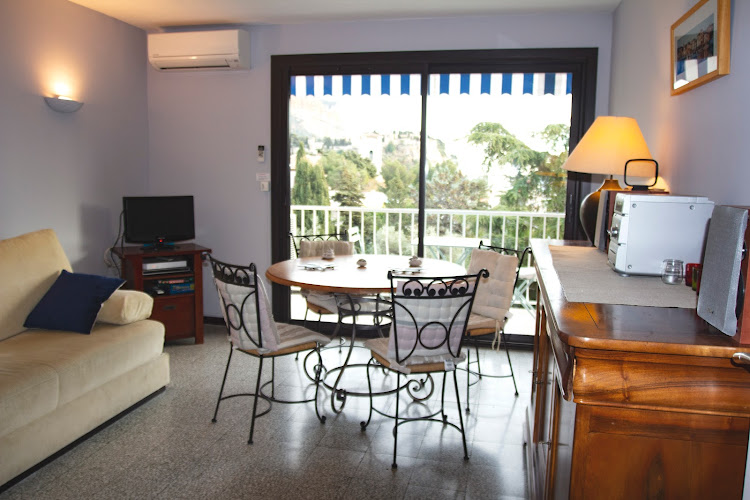 Lilas Apartment