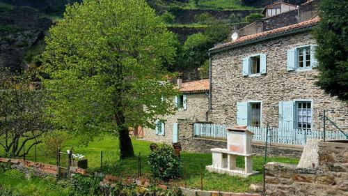 Le Gîte du Théron à Mas Cabardes