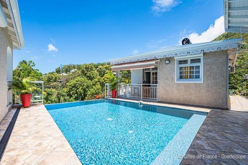 Villa Bougainvillier à Pointe Noire
