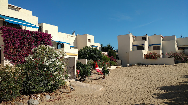 La Rade Ensoleillée à Bormes-les-Mimosas