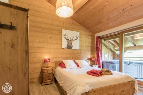 Le Chalet du Pic - La grange à TANINGES