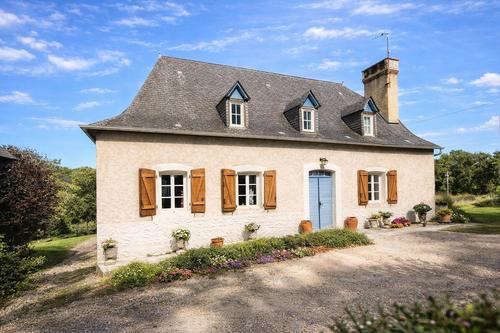 Paillé à ARTIGUELOUVE