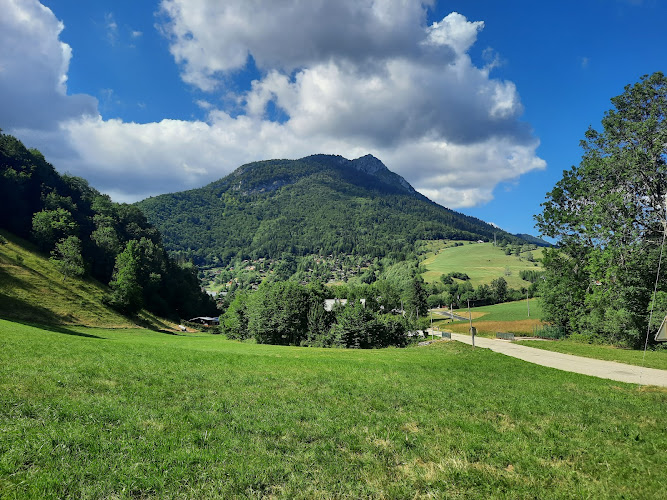 L Autre Vallée Les Nivéoles à Aillon-le-Jeune