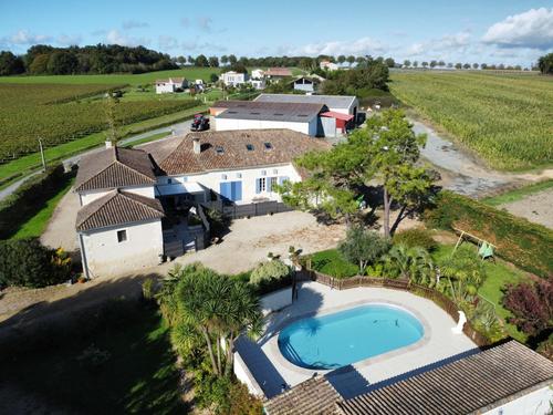 Gite de Chez Fourchaud à MIRAMBEAU