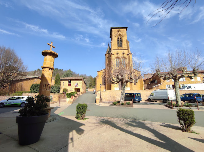 Les Meublés des Pierres Dorées -Gîtes en Beaujolais à Theizé