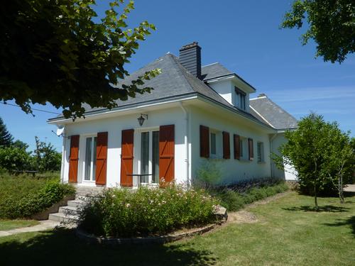 La grande maison à Montbazens