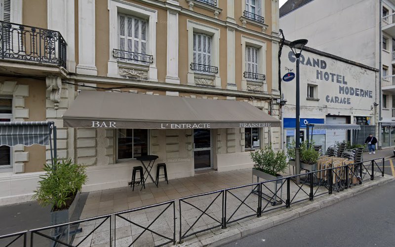 Grand hôtel Moderne Garage à Chtellerault
