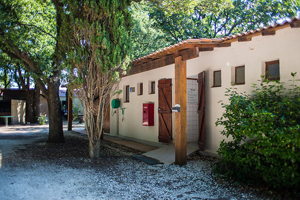 Le Bois des Ecureuils à Domazan