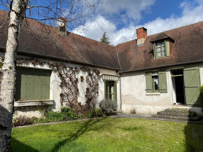 Hamlet Retreat Obterre à Obterre