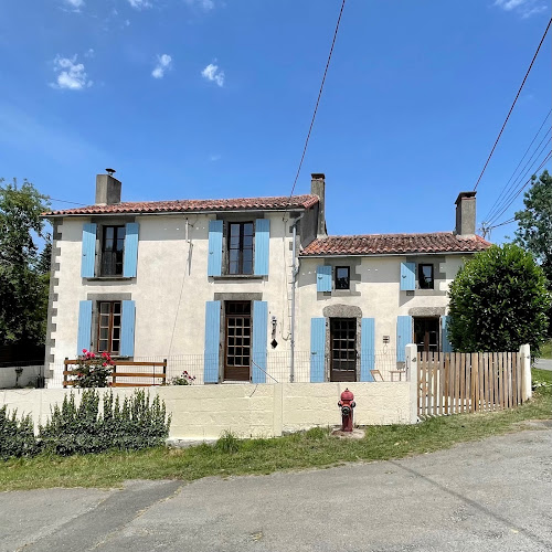 Lelusiere à MONCOUTANT