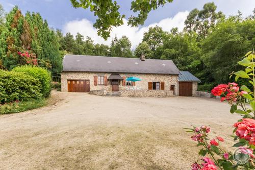 Gîte de l'Acre à Landelles Et Coupigny